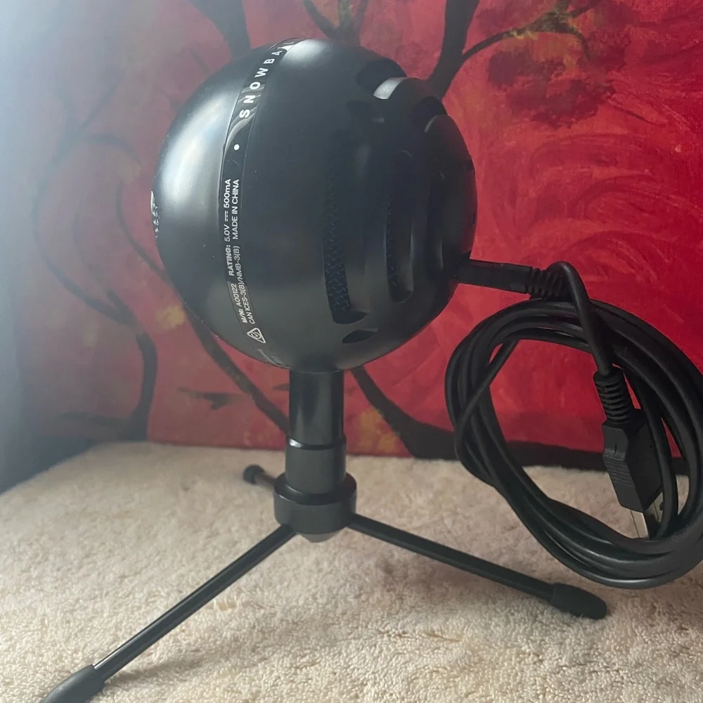 Blue snowball Logitech Sleek Black USB Microphone for creators,recording etc.